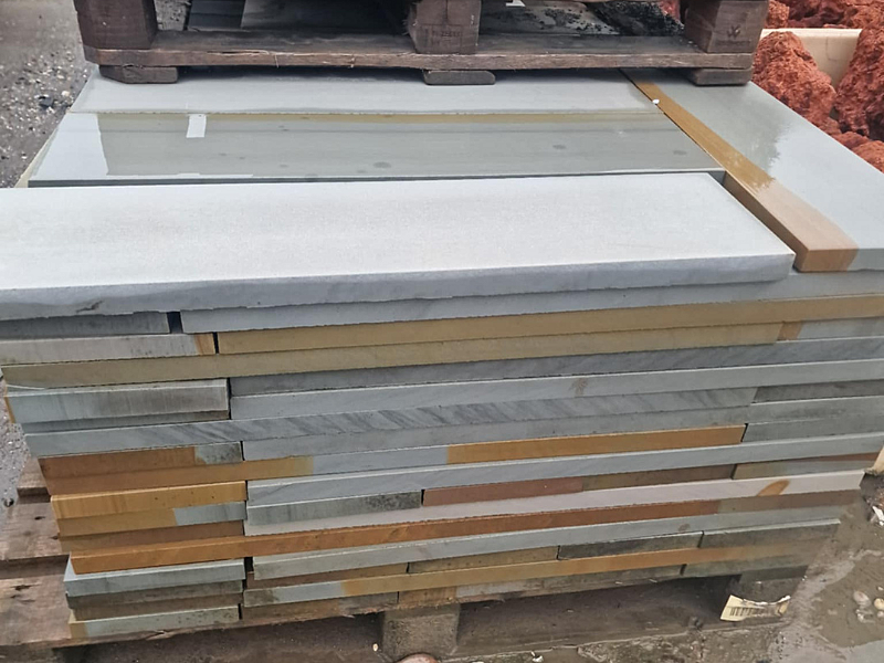 Tudor Sandstone Paving *SPECIAL OFFER*