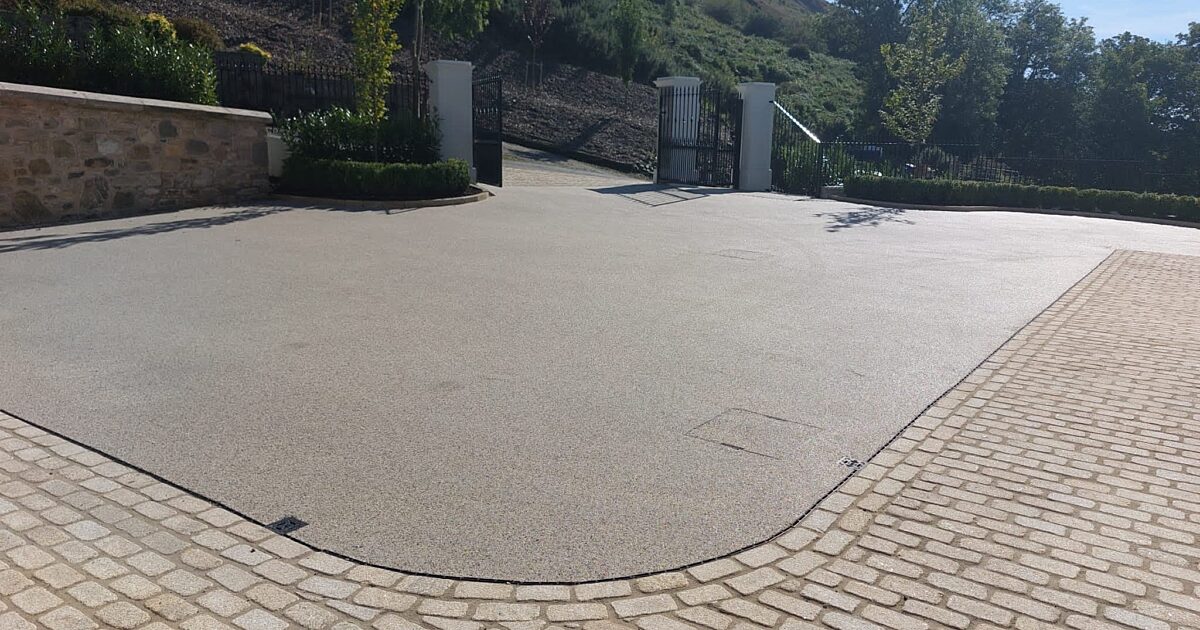 Oyster Pearl Resin Bound Driveway Case Study CED Stone