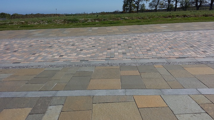 A range of setts and paving features across the campus…